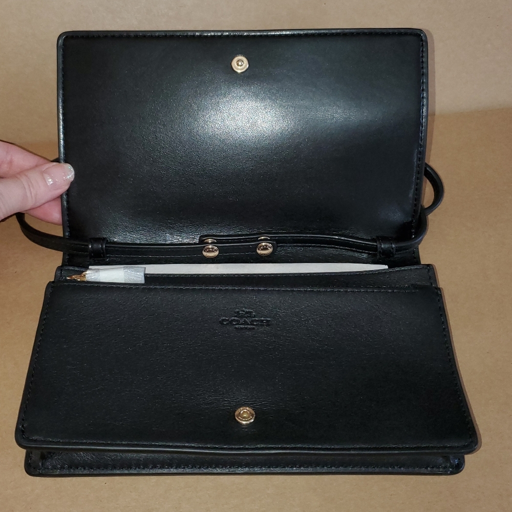 🎉HP 💖 New Authentic Coach Crossbody bag - Picture 5 of 8